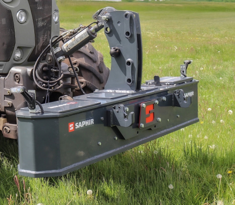 Saphir introduceert de FBS600 frontgewicht